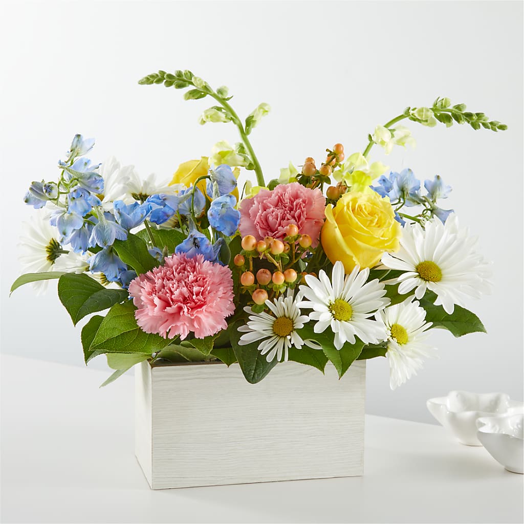 Sun Salutation Box Bouquet – Baldwin Park Florist, Baldwin Park CA