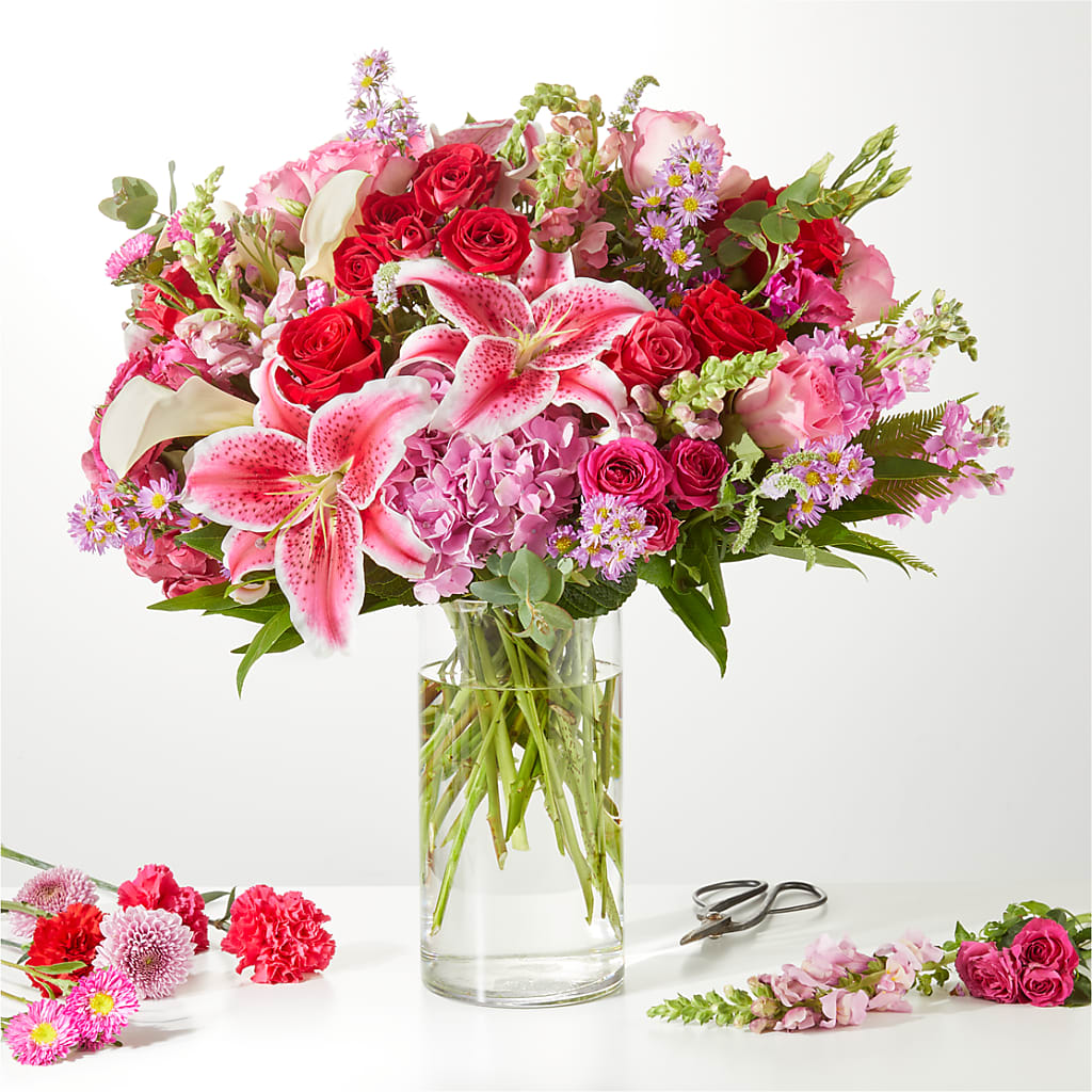 Swooning Over You - A Luxury Florist Original – Baldwin Park Florist, Baldwin Park CA